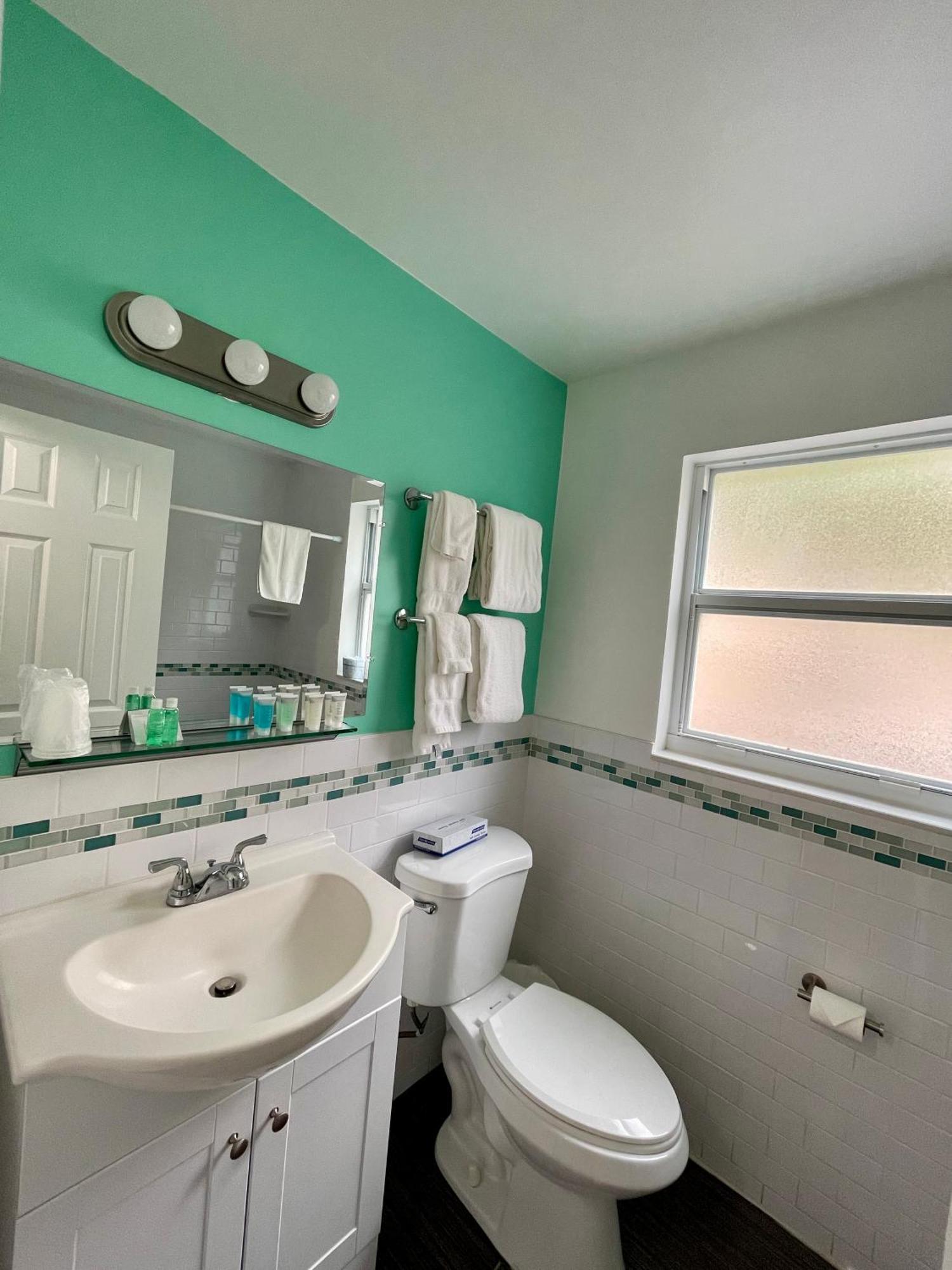 Large Double Room