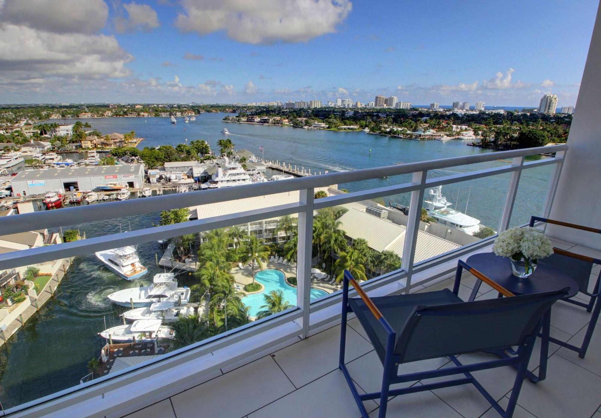 King Room Balcony Cruise Port View