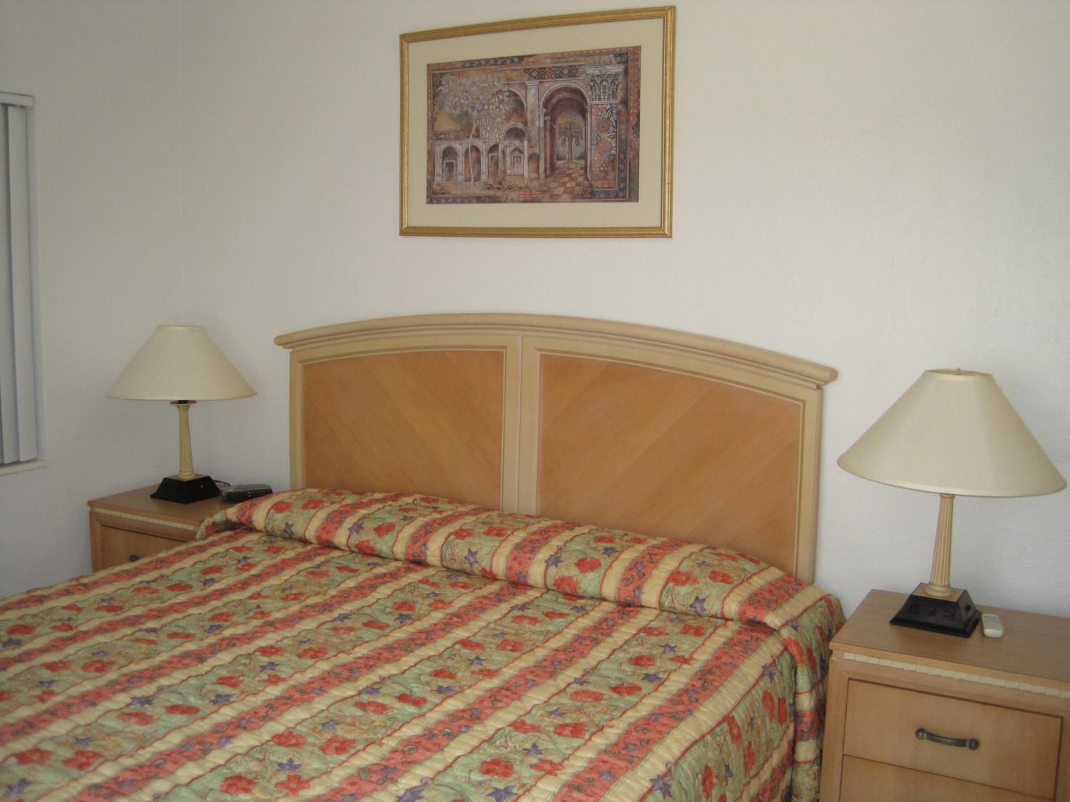 One-Bedroom King Suite