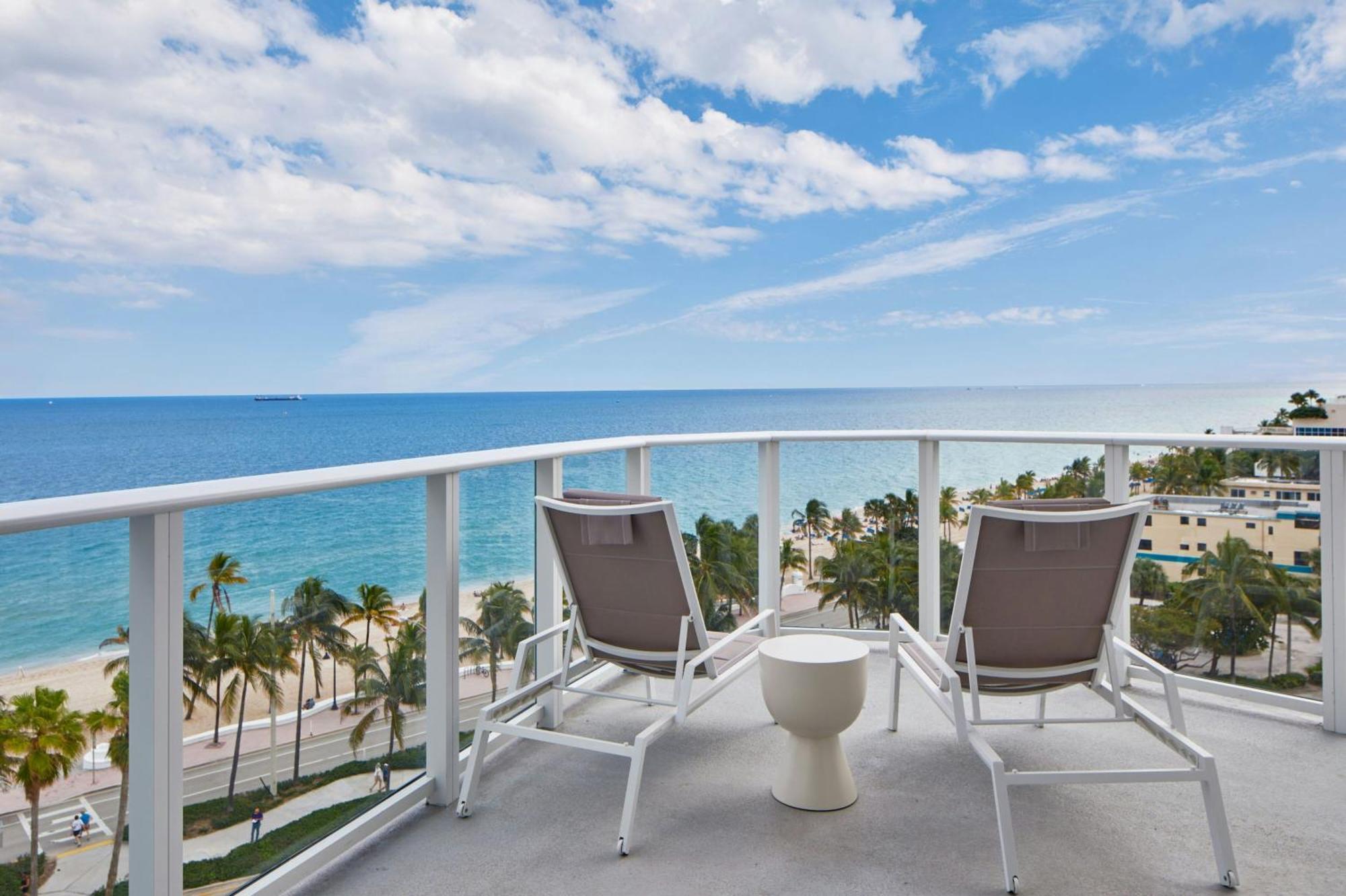 Queen Room Two Queen Beds Oceanfront View Wraparound Balcony Hearing Accessible