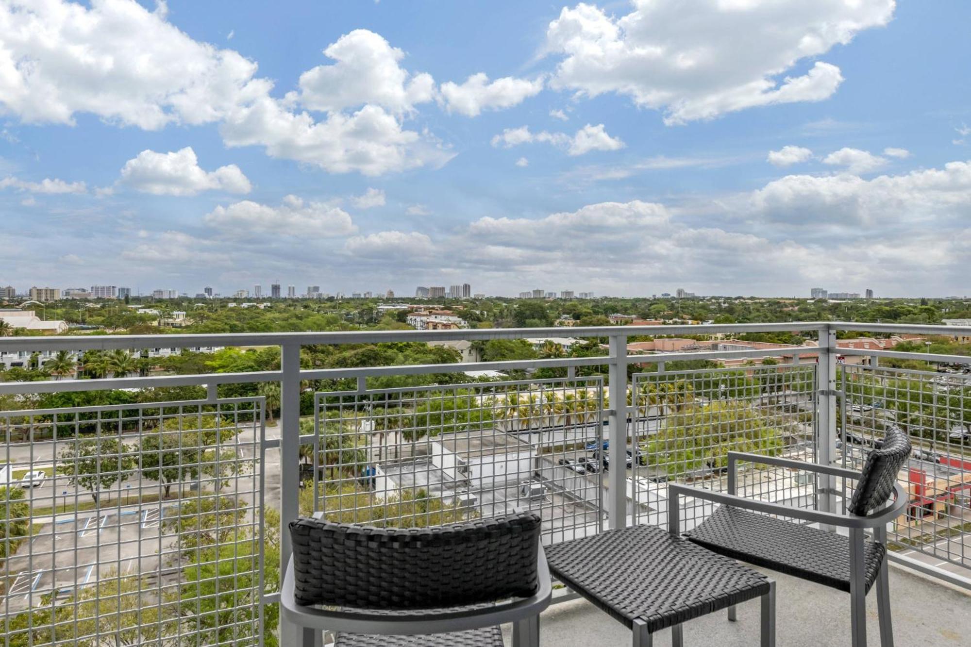 King Room Balcony Sofa Bed