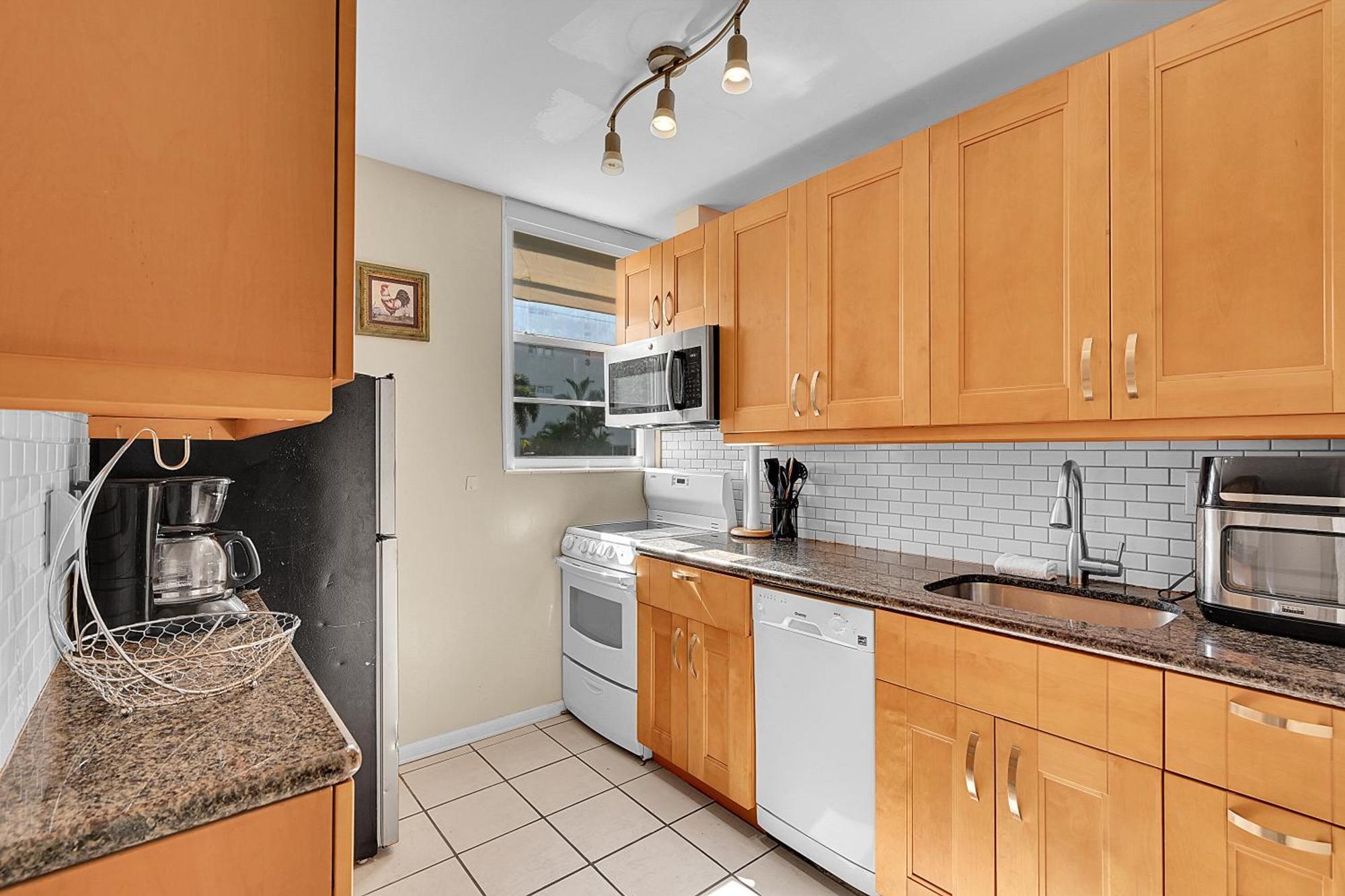 Apartment,1743099941:JPEG