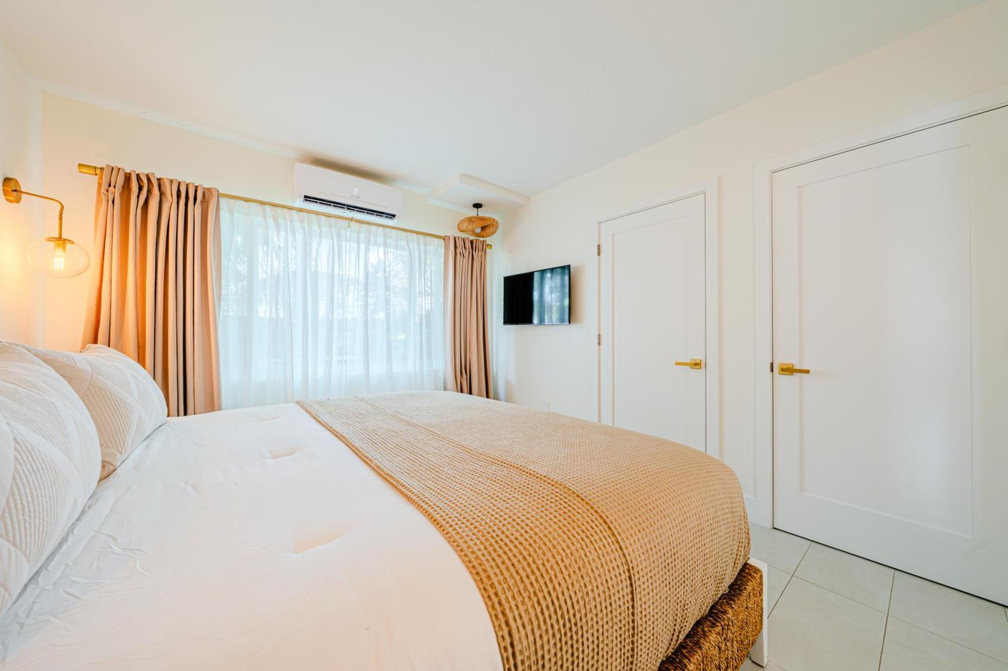 One-Bedroom Suite