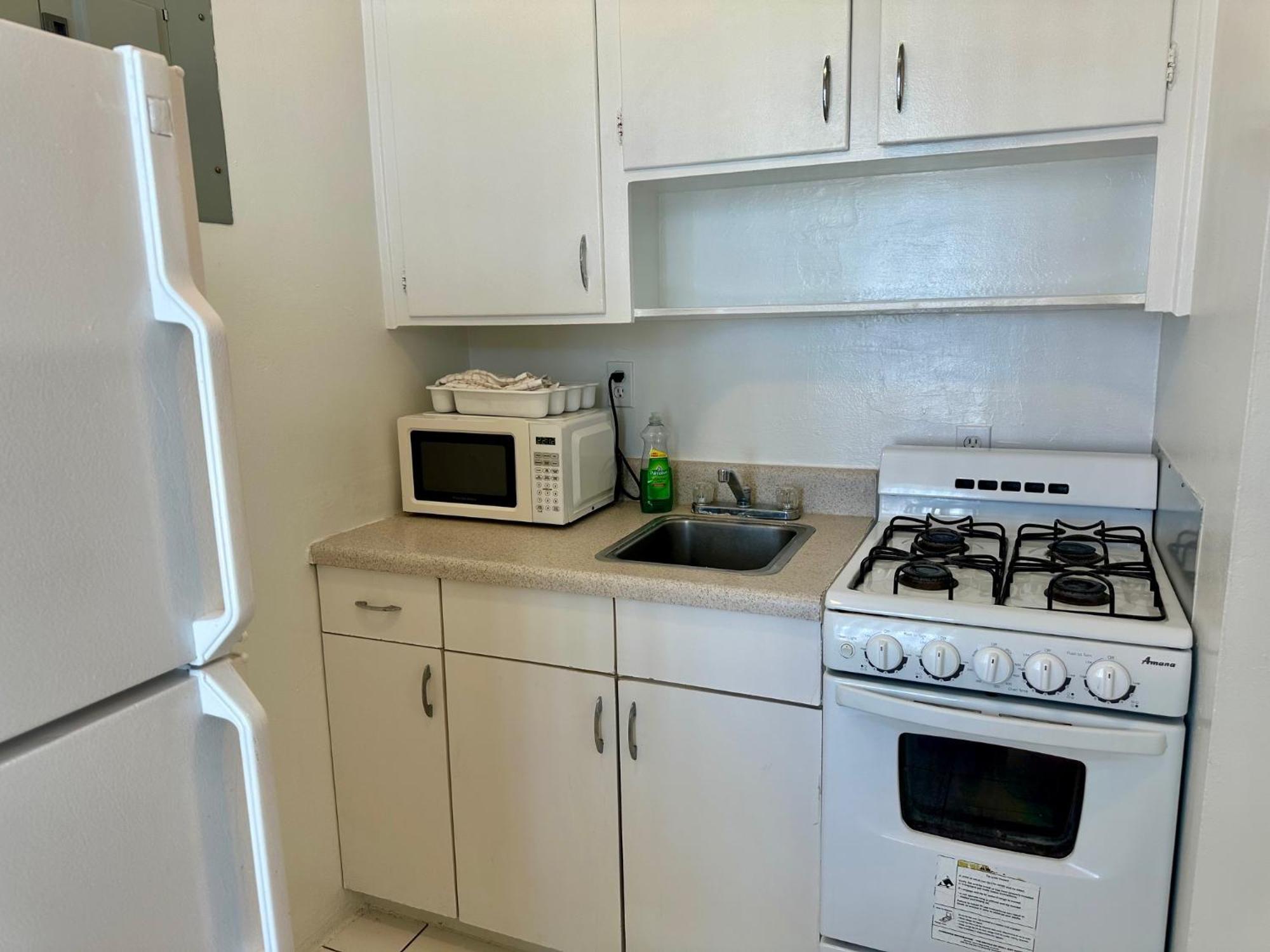 Studio Kitchen