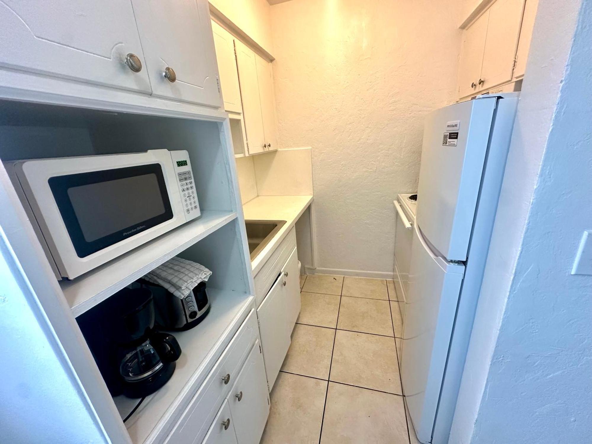 One-Bedroom King Suite