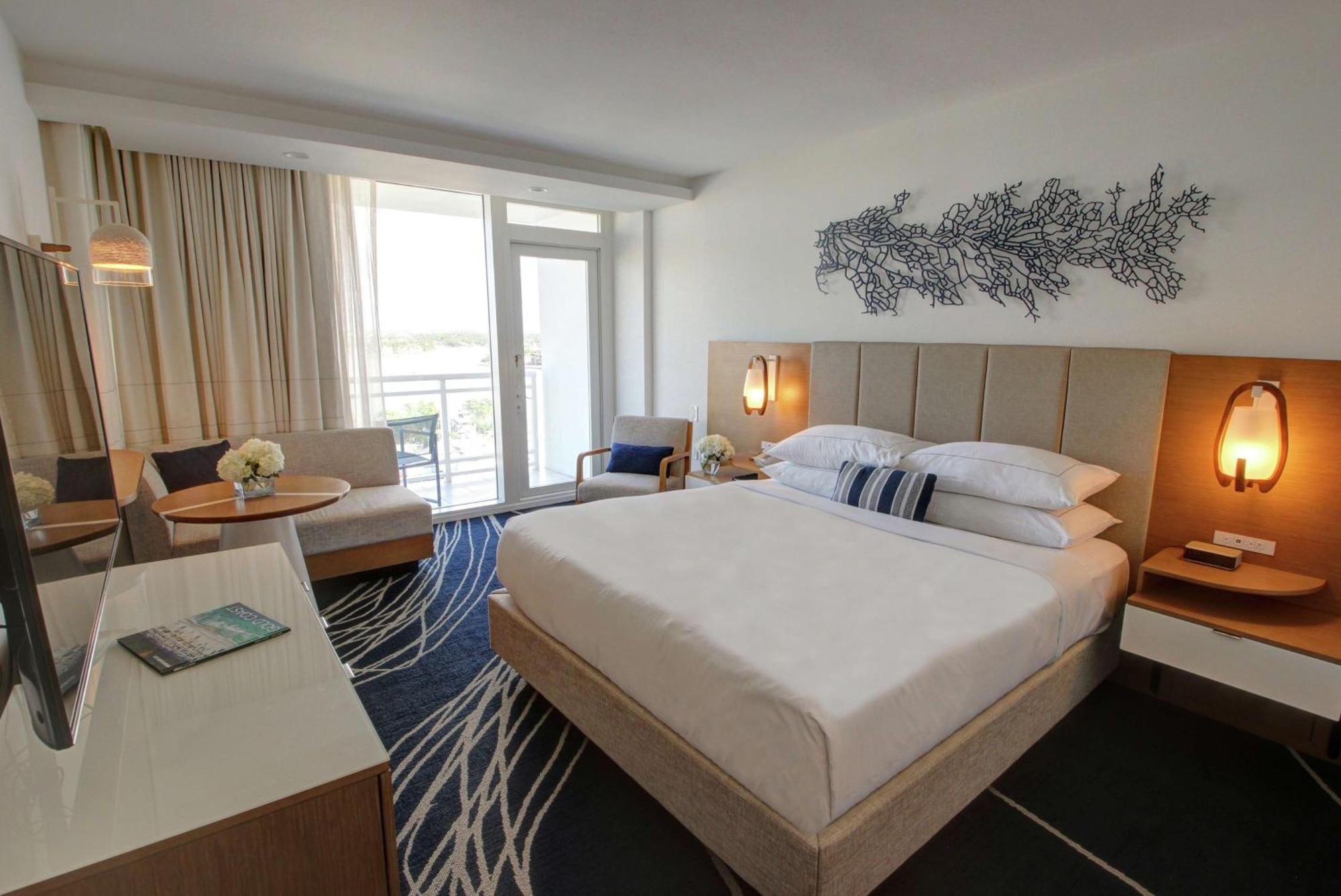 King Room Balcony Cruise Port View