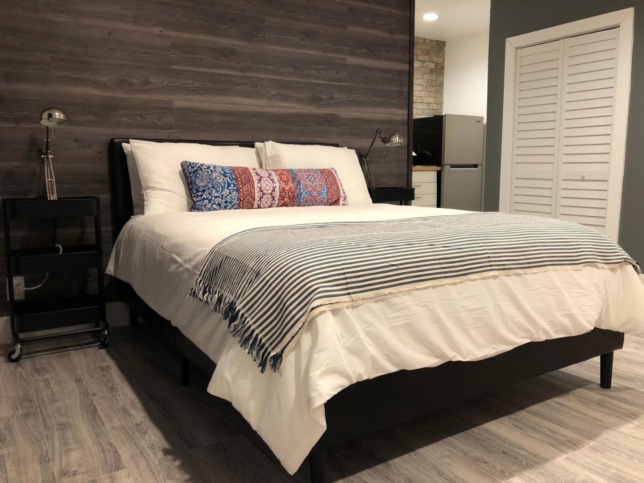 Cabana Suite
