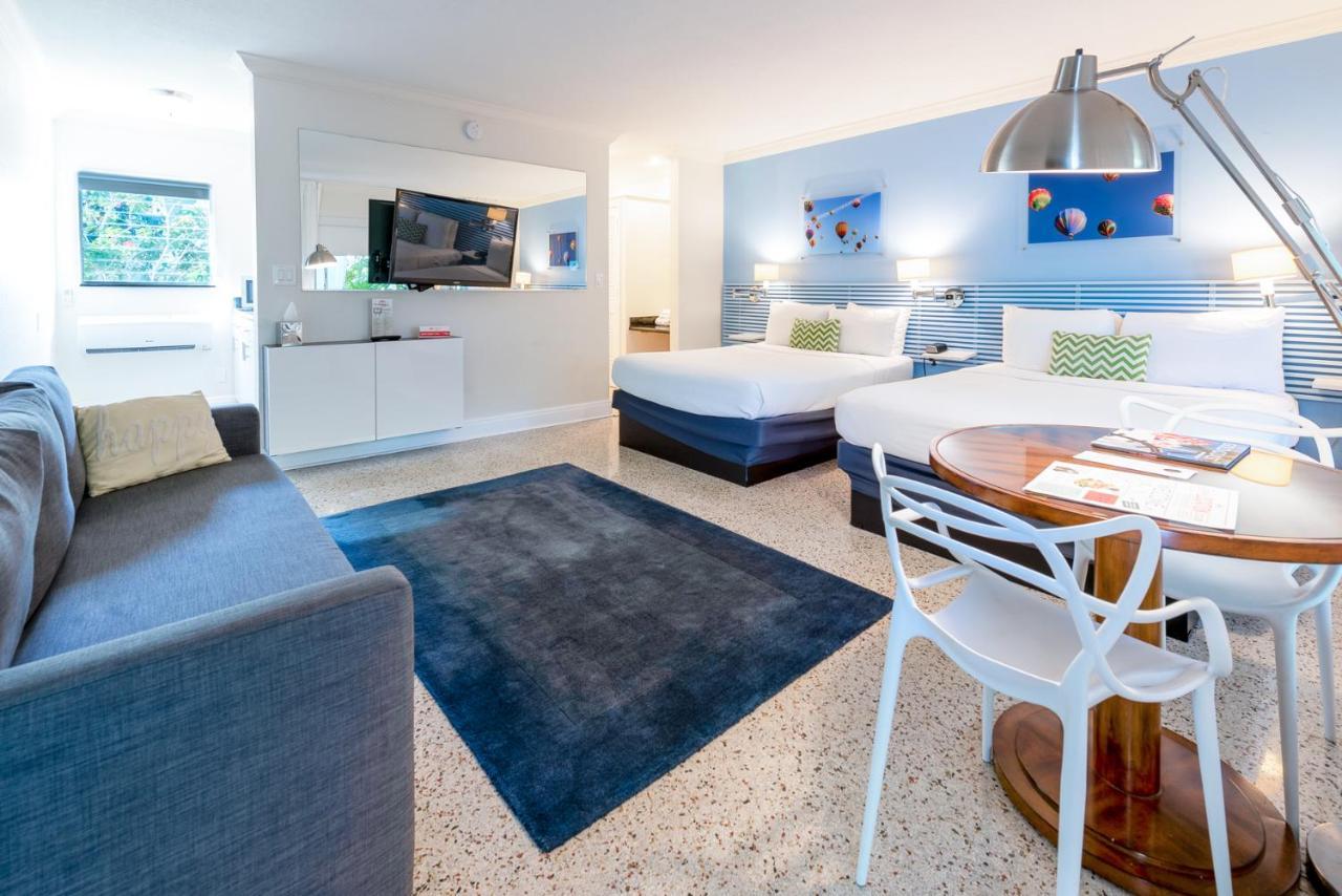 Queen Studio with Two Queen Beds,1117313328:JPEG