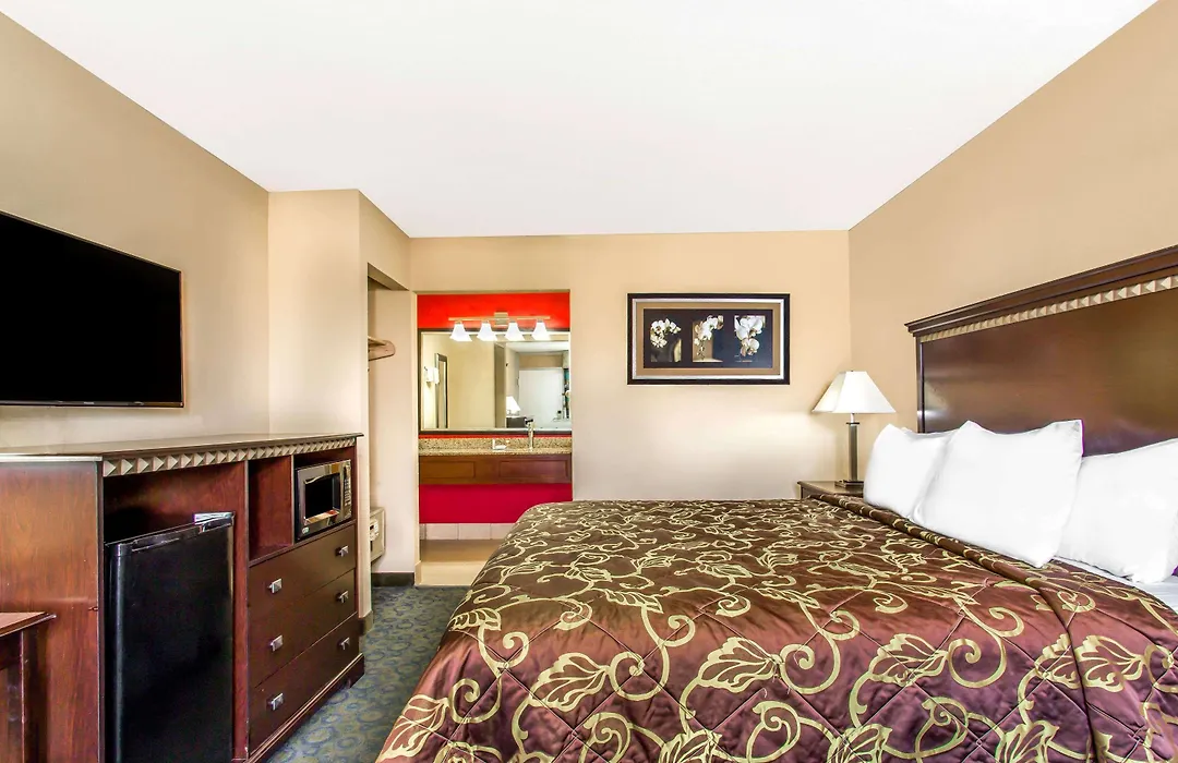 Days Inn By Wyndham Fort Lauderdale Airport Cruise Port-1