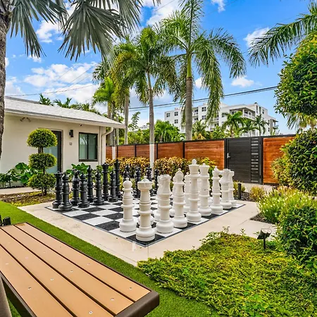 The Freedom House • Urban Oasis • Eclectic Retreat-2