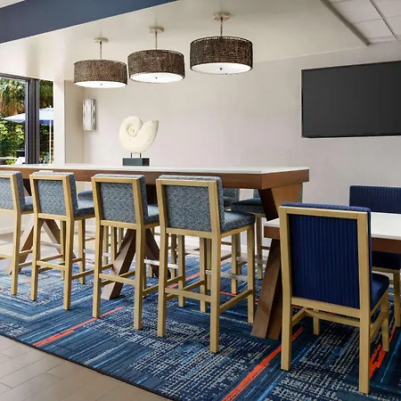 Hampton Inn Ft. Lauderdale-Cypress Creek-3