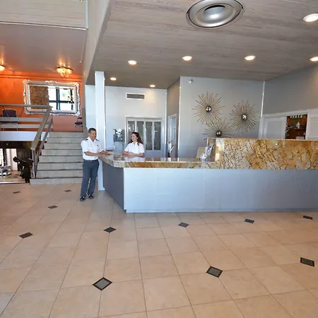 Sea Club Ocean Resort-3