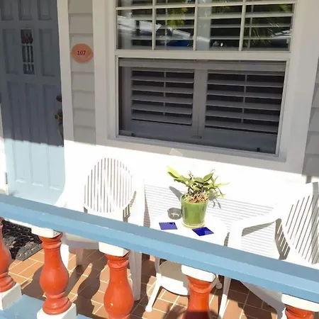 Coral Reef Guesthouse-3