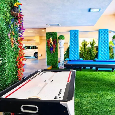 Ocean Beach Palace-2