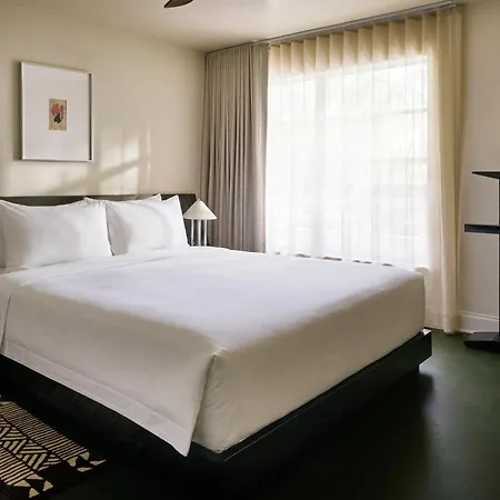 Perroquet Hotel-2