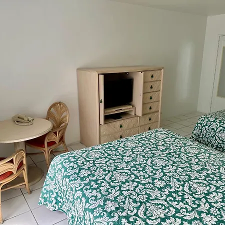 Summerland Suites-2