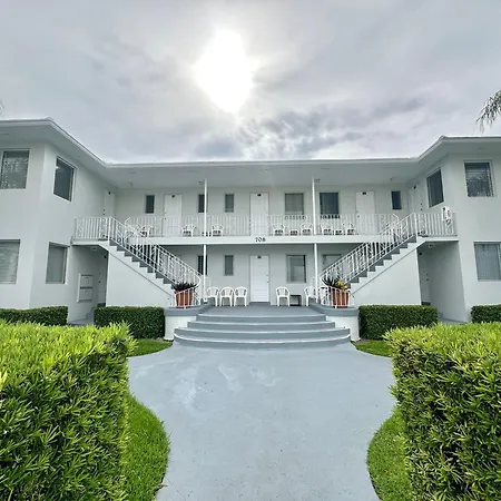 Summerland Suites-3