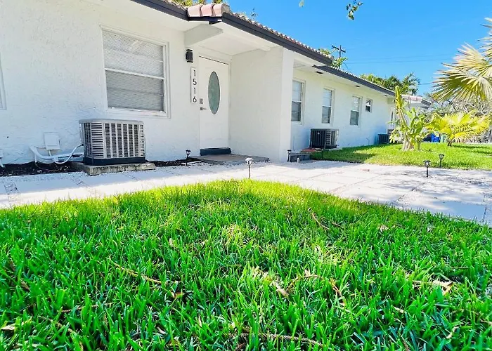 Cocobay 2Br Condos Near Beach, Galleria Mall, Wilton Manors, Cruise Port Fort Lauderdale