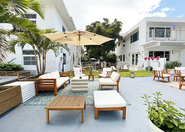 Hotels in Fort LauderdaleAqua